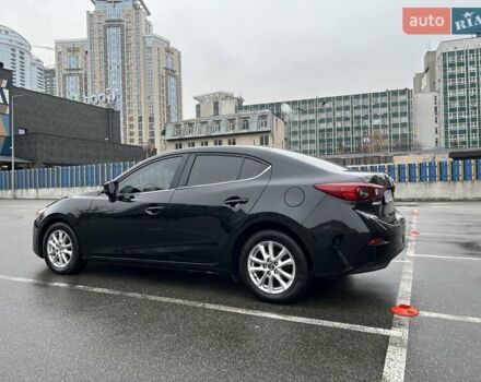 Черный Мазда 3, объемом двигателя 2 л и пробегом 122 тыс. км за 12000 $, фото 12 на Automoto.ua