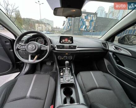 Черный Мазда 3, объемом двигателя 2 л и пробегом 122 тыс. км за 12000 $, фото 42 на Automoto.ua