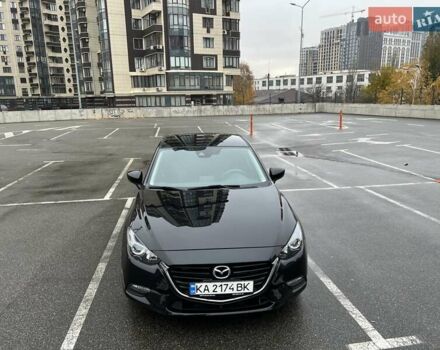 Черный Мазда 3, объемом двигателя 2 л и пробегом 122 тыс. км за 12000 $, фото 26 на Automoto.ua