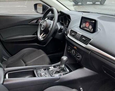 Черный Мазда 3, объемом двигателя 2 л и пробегом 122 тыс. км за 12000 $, фото 36 на Automoto.ua