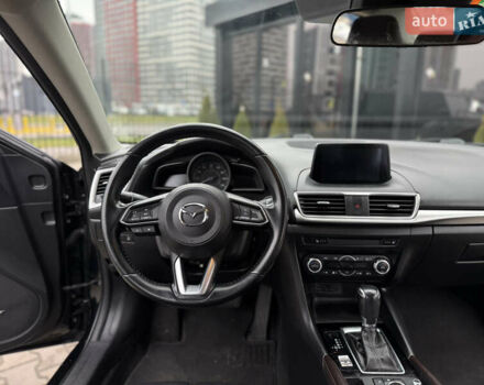 Черный Мазда 3, объемом двигателя 2.49 л и пробегом 130 тыс. км за 11500 $, фото 22 на Automoto.ua