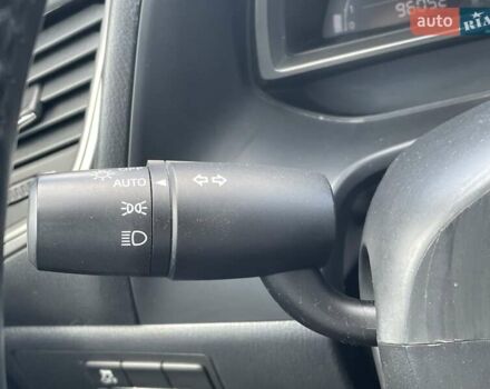 Черный Мазда 3, объемом двигателя 2.5 л и пробегом 96 тыс. км за 12900 $, фото 27 на Automoto.ua