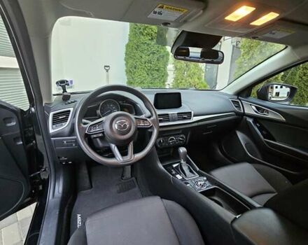 Черный Мазда 3, объемом двигателя 2 л и пробегом 75 тыс. км за 13500 $, фото 6 на Automoto.ua