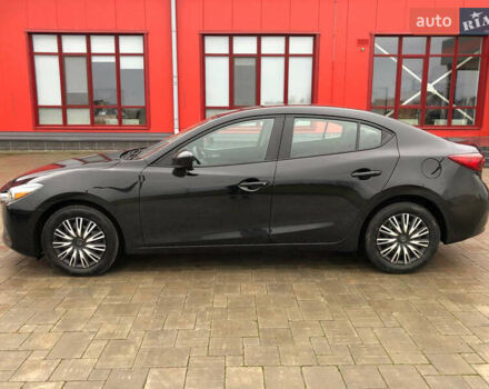 Черный Мазда 3, объемом двигателя 2 л и пробегом 163 тыс. км за 9800 $, фото 1 на Automoto.ua