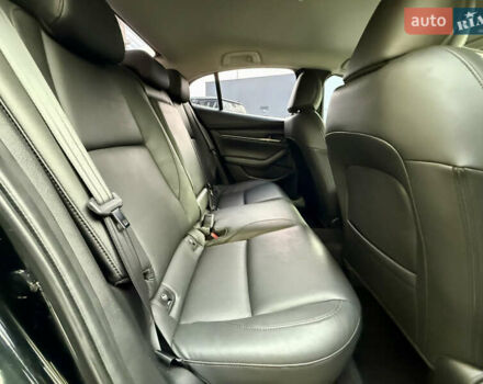 Черный Мазда 3, объемом двигателя 2.49 л и пробегом 65 тыс. км за 16550 $, фото 7 на Automoto.ua