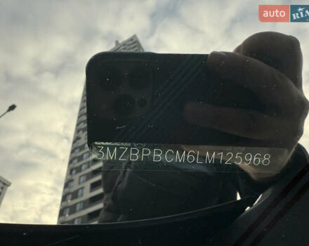 Черный Мазда 3, объемом двигателя 2.49 л и пробегом 65 тыс. км за 16550 $, фото 12 на Automoto.ua