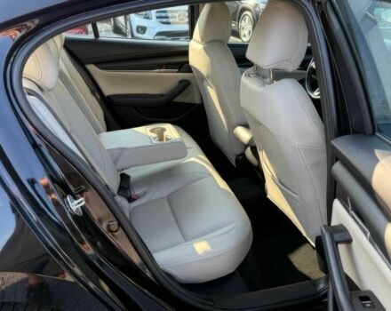 Черный Мазда 3, объемом двигателя 2 л и пробегом 41 тыс. км за 13390 $, фото 10 на Automoto.ua