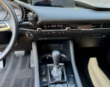 Черный Мазда 3, объемом двигателя 2.49 л и пробегом 47 тыс. км за 15700 $, фото 21 на Automoto.ua