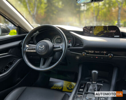 Чорний Мазда 3, об'ємом двигуна 2.5 л та пробігом 18 тис. км за 18300 $, фото 11 на Automoto.ua