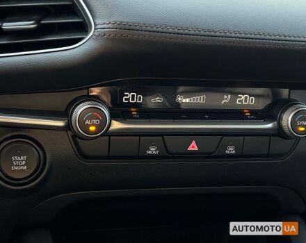 Чорний Мазда 3, об'ємом двигуна 2.5 л та пробігом 18 тис. км за 18300 $, фото 16 на Automoto.ua