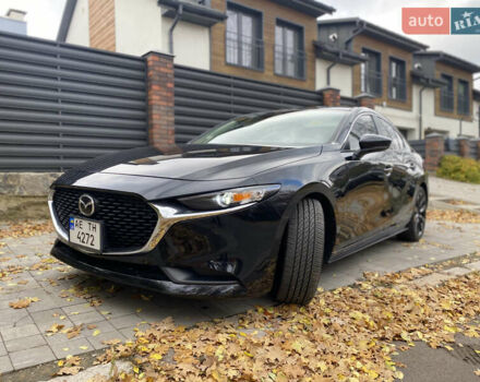 Черный Мазда 3, объемом двигателя 2.5 л и пробегом 18 тыс. км за 18450 $, фото 1 на Automoto.ua