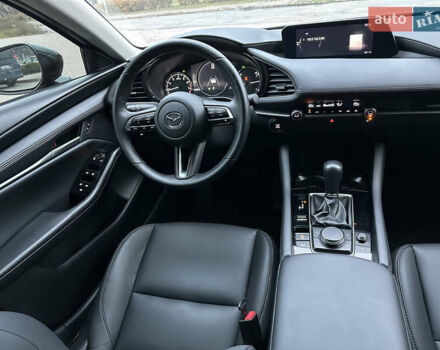Черный Мазда 3, объемом двигателя 2.49 л и пробегом 31 тыс. км за 19555 $, фото 37 на Automoto.ua