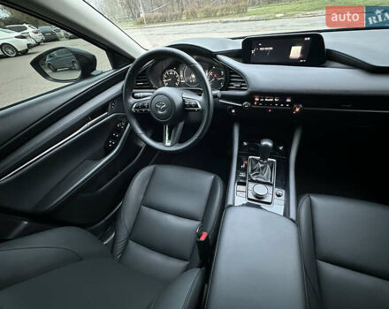 Черный Мазда 3, объемом двигателя 2.49 л и пробегом 31 тыс. км за 19555 $, фото 36 на Automoto.ua