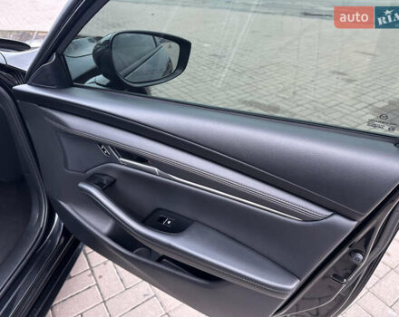 Черный Мазда 3, объемом двигателя 2.49 л и пробегом 31 тыс. км за 19555 $, фото 46 на Automoto.ua