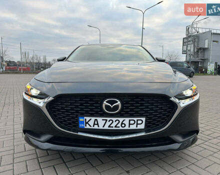 Черный Мазда 3, объемом двигателя 2.49 л и пробегом 31 тыс. км за 19555 $, фото 4 на Automoto.ua
