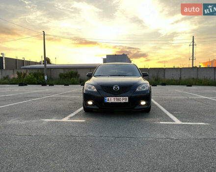 Черный Мазда 3, объемом двигателя 2 л и пробегом 215 тыс. км за 4050 $, фото 1 на Automoto.ua
