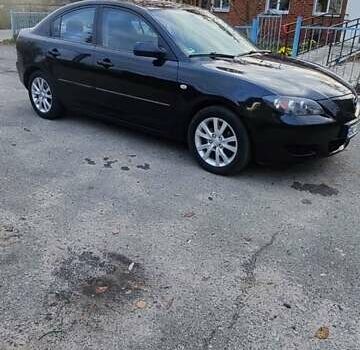 Черный Мазда 3, объемом двигателя 1.6 л и пробегом 218 тыс. км за 4450 $, фото 1 на Automoto.ua