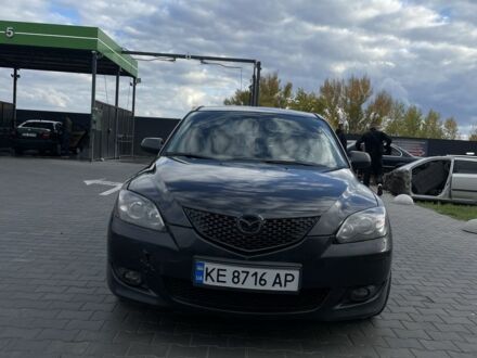 Черный Мазда 3, объемом двигателя 1.6 л и пробегом 359 тыс. км за 3400 $, фото 1 на Automoto.ua