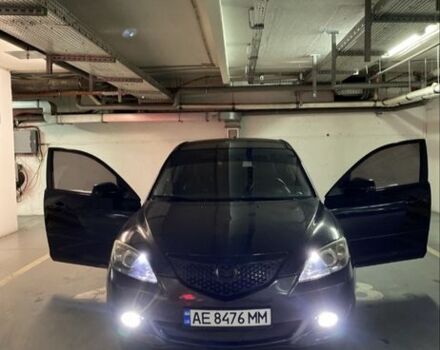Черный Мазда 3, объемом двигателя 1.6 л и пробегом 250 тыс. км за 4000 $, фото 1 на Automoto.ua