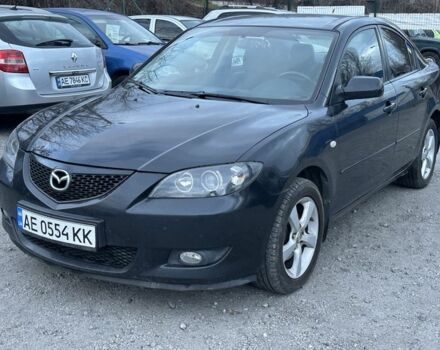 Черный Мазда 3, объемом двигателя 1.6 л и пробегом 250 тыс. км за 3999 $, фото 1 на Automoto.ua