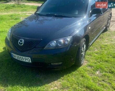 Черный Мазда 3, объемом двигателя 1.6 л и пробегом 280 тыс. км за 3800 $, фото 1 на Automoto.ua