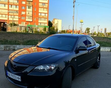 Черный Мазда 3, объемом двигателя 1.6 л и пробегом 300 тыс. км за 4800 $, фото 1 на Automoto.ua