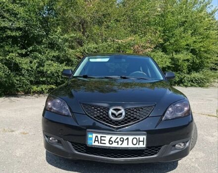 Черный Мазда 3, объемом двигателя 1.6 л и пробегом 196 тыс. км за 5700 $, фото 1 на Automoto.ua