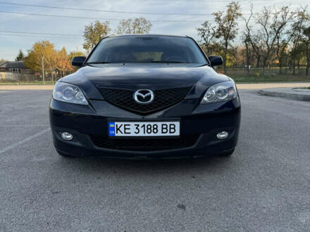 Черный Мазда 3, объемом двигателя 1.6 л и пробегом 230 тыс. км за 5100 $, фото 1 на Automoto.ua