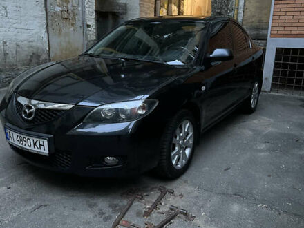 Черный Мазда 3, объемом двигателя 1.6 л и пробегом 177 тыс. км за 6100 $, фото 1 на Automoto.ua