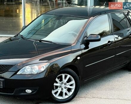 Черный Мазда 3, объемом двигателя 1.6 л и пробегом 197 тыс. км за 5700 $, фото 1 на Automoto.ua