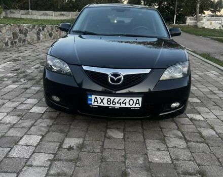 Черный Мазда 3, объемом двигателя 2 л и пробегом 330 тыс. км за 5000 $, фото 1 на Automoto.ua