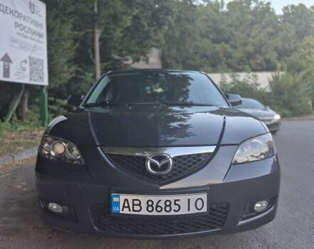 Черный Мазда 3, объемом двигателя 1.6 л и пробегом 168 тыс. км за 5600 $, фото 1 на Automoto.ua