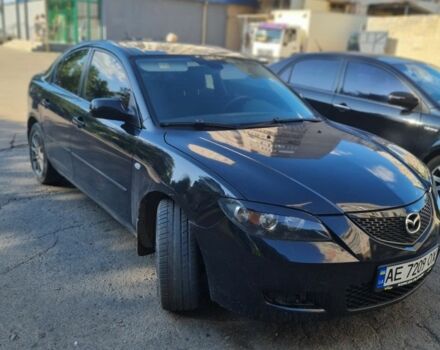 Черный Мазда 3, объемом двигателя 2 л и пробегом 270 тыс. км за 4100 $, фото 1 на Automoto.ua