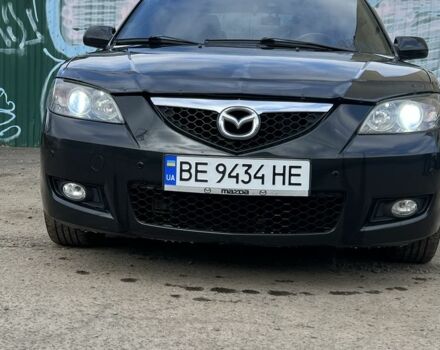 Черный Мазда 3, объемом двигателя 1.6 л и пробегом 268 тыс. км за 5600 $, фото 1 на Automoto.ua