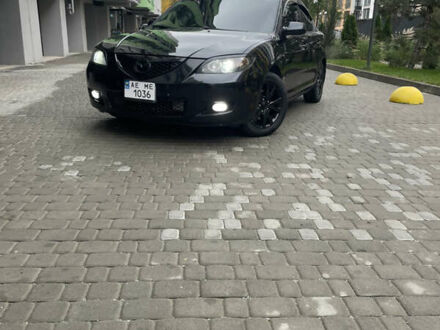 Черный Мазда 3, объемом двигателя 1.6 л и пробегом 206 тыс. км за 6000 $, фото 1 на Automoto.ua