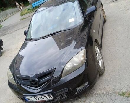 Черный Мазда 3, объемом двигателя 2 л и пробегом 140 тыс. км за 7000 $, фото 1 на Automoto.ua