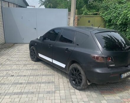 Чорний Мазда 3, об'ємом двигуна 1.6 л та пробігом 304 тис. км за 5500 $, фото 1 на Automoto.ua