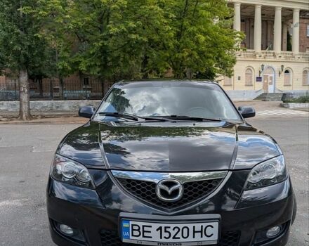 Черный Мазда 3, объемом двигателя 1.6 л и пробегом 220 тыс. км за 5500 $, фото 1 на Automoto.ua