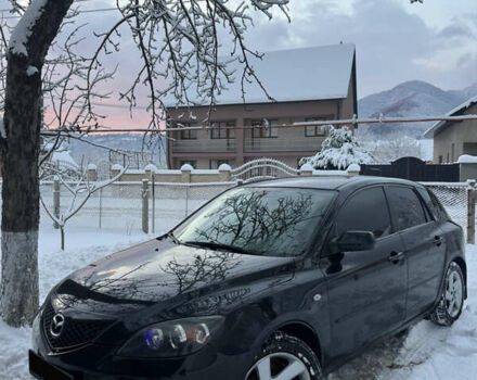 Черный Мазда 3, объемом двигателя 1.6 л и пробегом 290 тыс. км за 5000 $, фото 1 на Automoto.ua