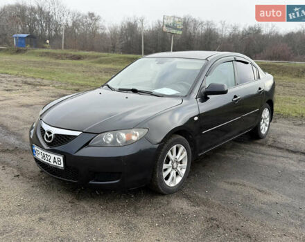 Черный Мазда 3, объемом двигателя 1.6 л и пробегом 325 тыс. км за 4250 $, фото 1 на Automoto.ua