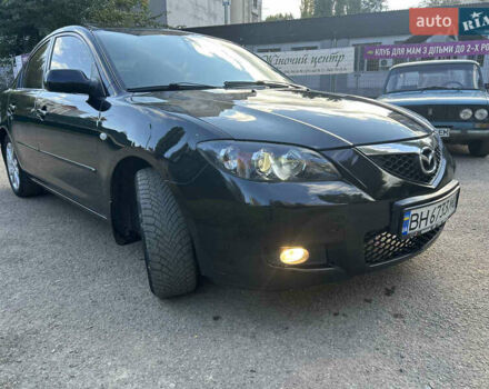 Черный Мазда 3, объемом двигателя 1.6 л и пробегом 153 тыс. км за 5500 $, фото 1 на Automoto.ua
