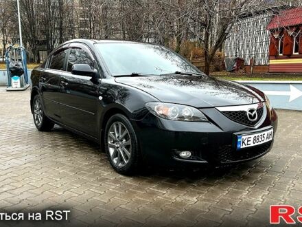 Черный Мазда 3, объемом двигателя 2 л и пробегом 297 тыс. км за 5999 $, фото 1 на Automoto.ua