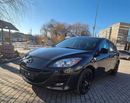 Черный Мазда 3, объемом двигателя 1.6 л и пробегом 256 тыс. км за 6600 $, фото 1 на Automoto.ua