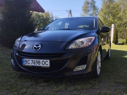Черный Мазда 3, объемом двигателя 1.6 л и пробегом 220 тыс. км за 5200 $, фото 1 на Automoto.ua