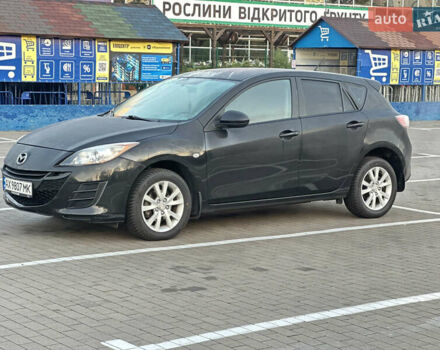 Черный Мазда 3, объемом двигателя 1.6 л и пробегом 127 тыс. км за 7500 $, фото 1 на Automoto.ua