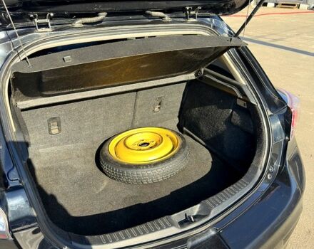 Черный Мазда 3, объемом двигателя 1.6 л и пробегом 282 тыс. км за 6500 $, фото 1 на Automoto.ua