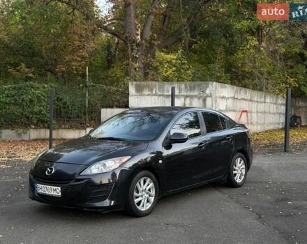 Чорний Мазда 3, об'ємом двигуна 2 л та пробігом 250 тис. км за 5500 $, фото 1 на Automoto.ua