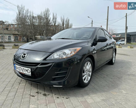 Черный Мазда 3, объемом двигателя 2 л и пробегом 245 тыс. км за 6900 $, фото 1 на Automoto.ua