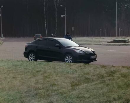 Черный Мазда 3, объемом двигателя 2 л и пробегом 200 тыс. км за 8400 $, фото 1 на Automoto.ua