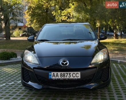 Черный Мазда 3, объемом двигателя 2 л и пробегом 175 тыс. км за 5999 $, фото 1 на Automoto.ua